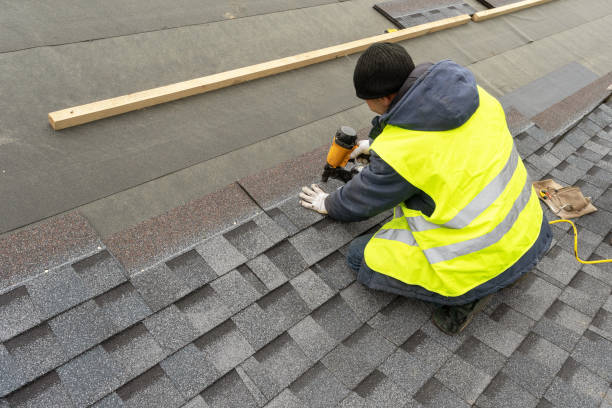 Best Shingle Roofing Installation  in Gnadenhutten, OH